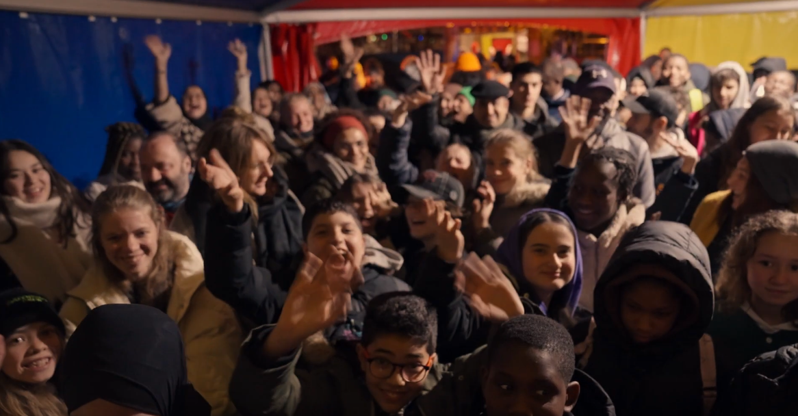 Festival Mimouna 2023 : notre festival pédagogique gratuit de théâtre jeunesse fait son retour à Bruxelles pour une 23ème édition autour du harcèlement. Un événement pour la famille, pour petits et grands !